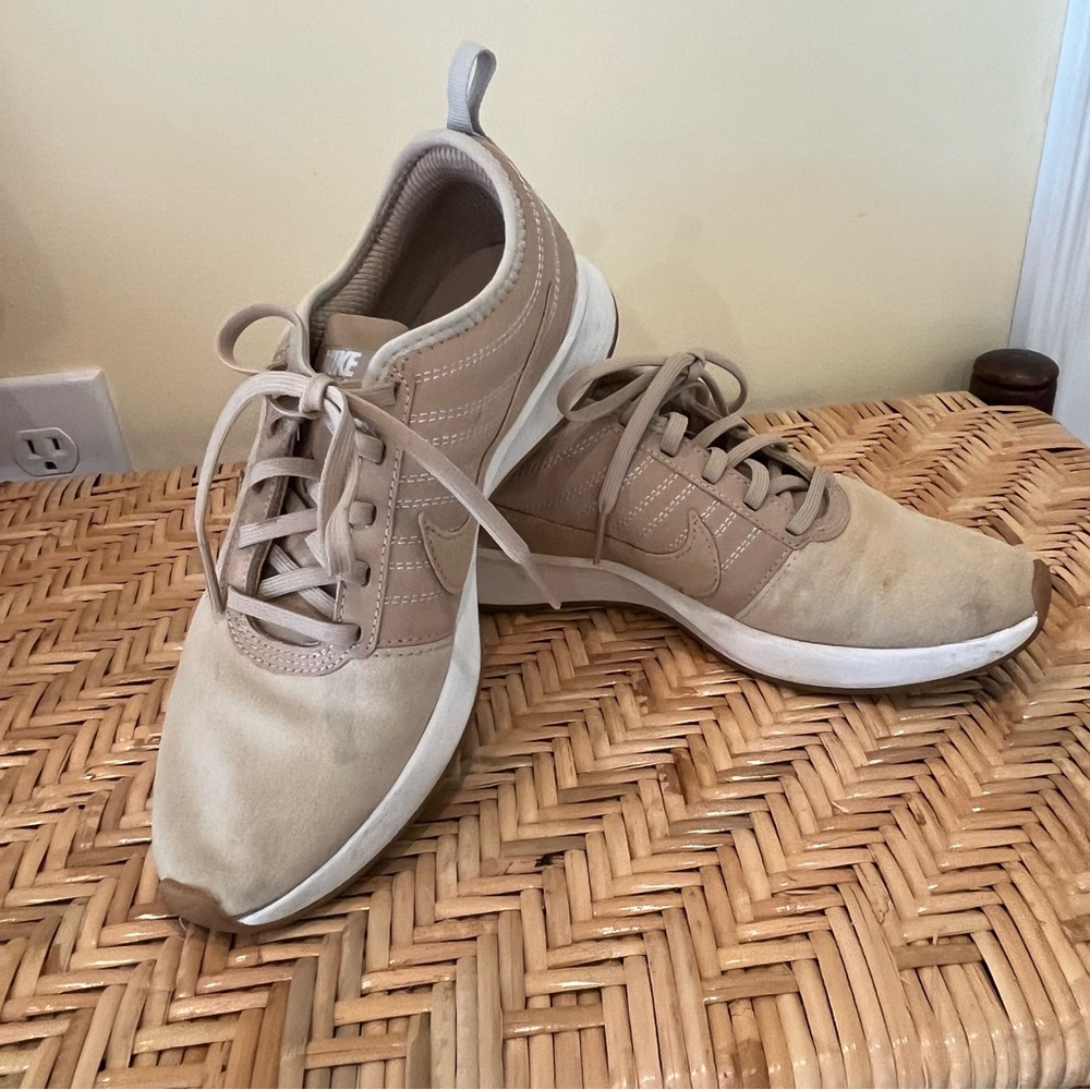 Nike Dualtone Racer SE Sneakers Size 5.5